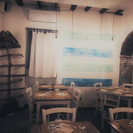 Locanda del Sole Nero San Terenzo Exterior foto